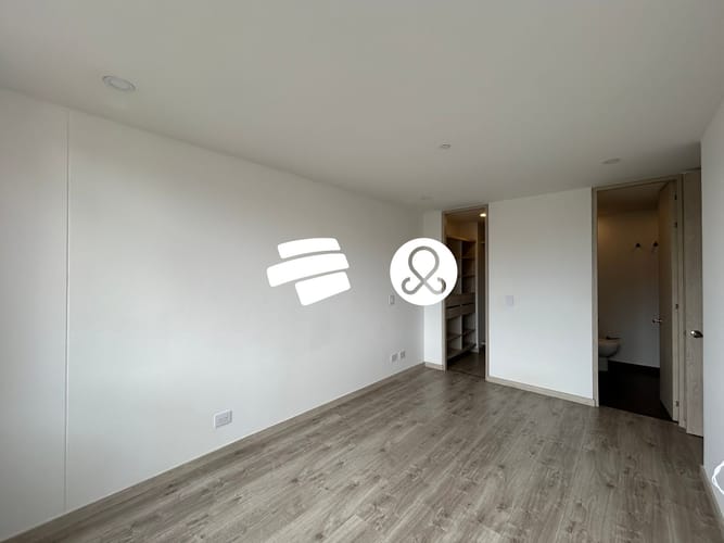 Apartamento de 2 alcobas en venta en El Poblado, Medellín, 87 m² · foto 8 de 14