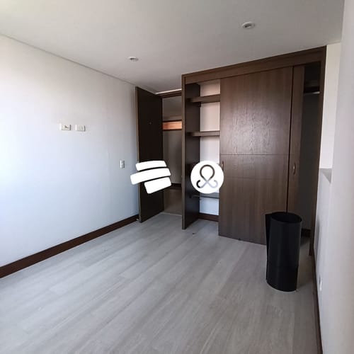 Apartamento de 4 alcobas en venta en Monteazul, Sabaneta, 144 m² · foto 10 de 24