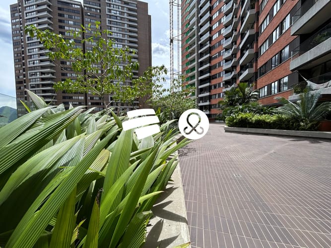 Apartamento de 2 alcobas en venta en El Poblado, Medellín, 87 m² · foto 14 de 14