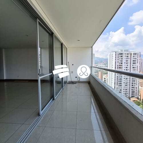 Apartamento de 4 alcobas en venta en Monteazul, Sabaneta, 144 m² · foto 12 de 24