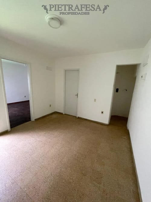 Apartamento en alquiler, 1 dormitorio, 1 baño, patio. Parque Batlle. · Photo 3