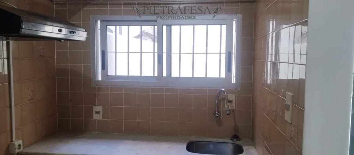 Apartamento en alquiler, 1 dormitorio, 1 baño, patio. Parque Batlle. · Photo 4
