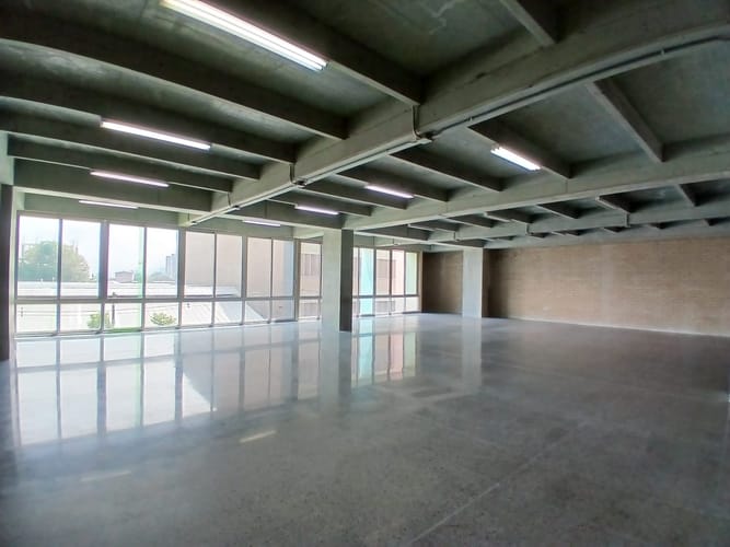 Oficina en arriendo en Guayabal, Medellín, 197 m² · foto 10 de 10