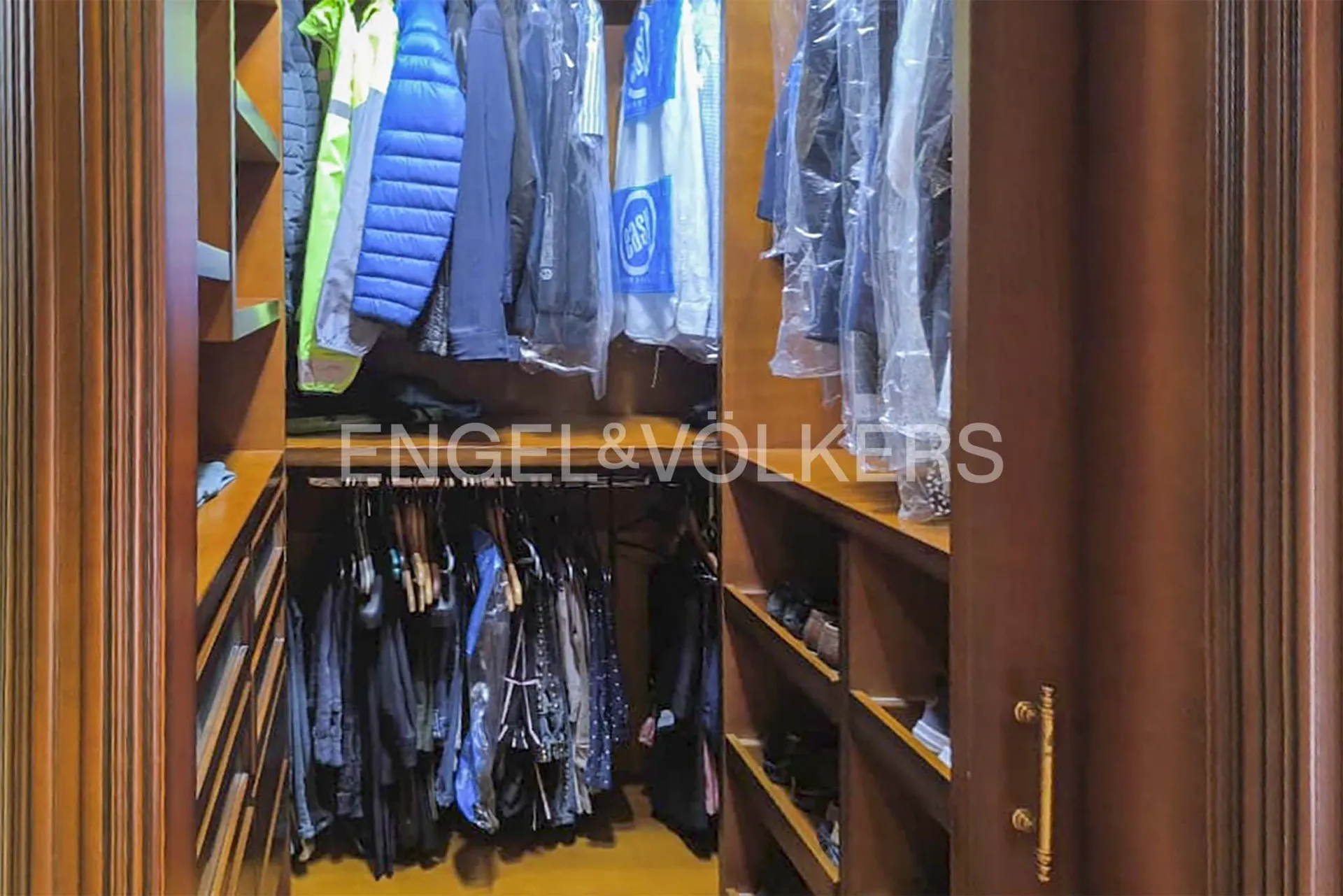 Apartamento en venta en Los Rosales, Bogotá · foto 18 de 20