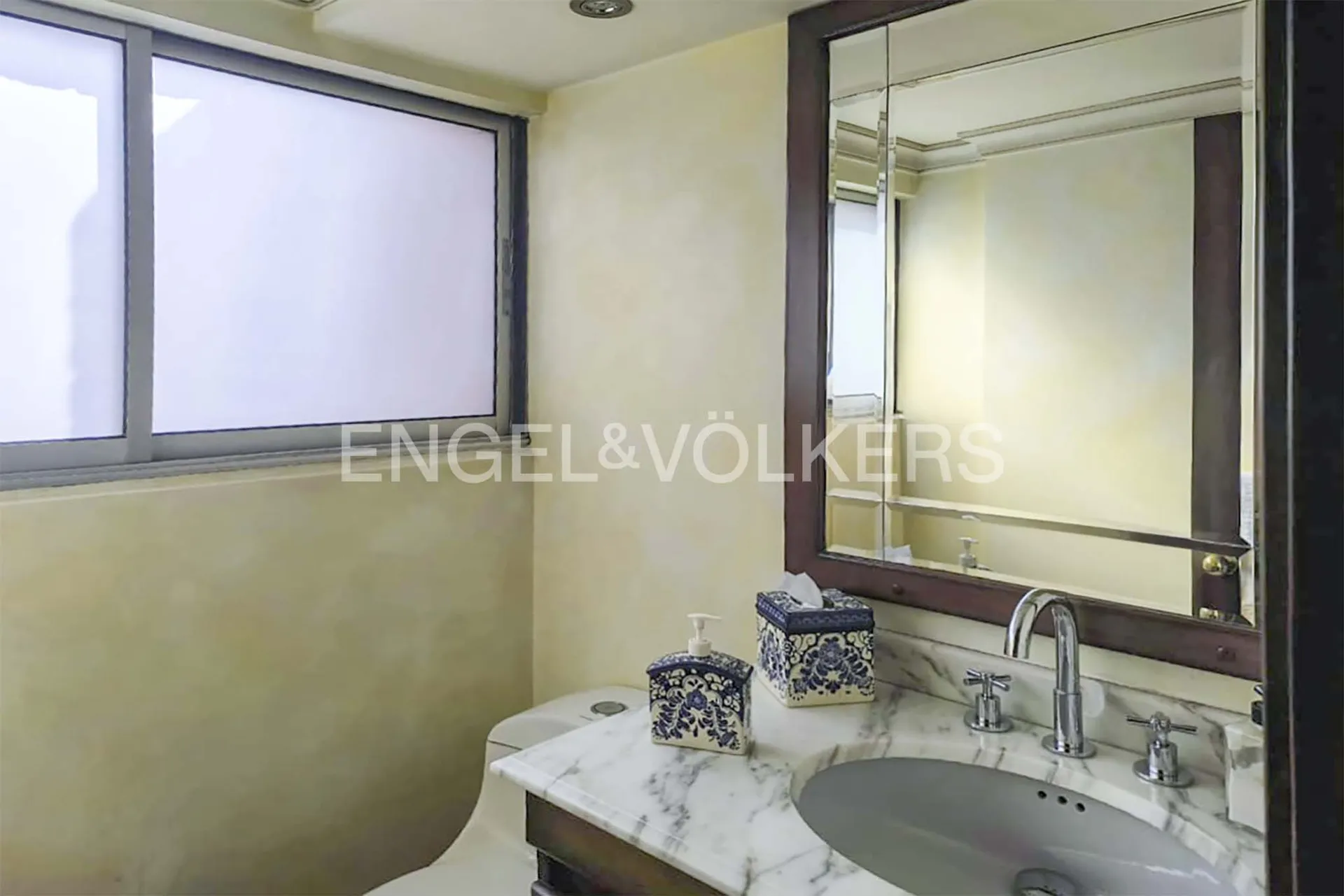 Apartamento en venta en Los Rosales, Bogotá · foto 14 de 20