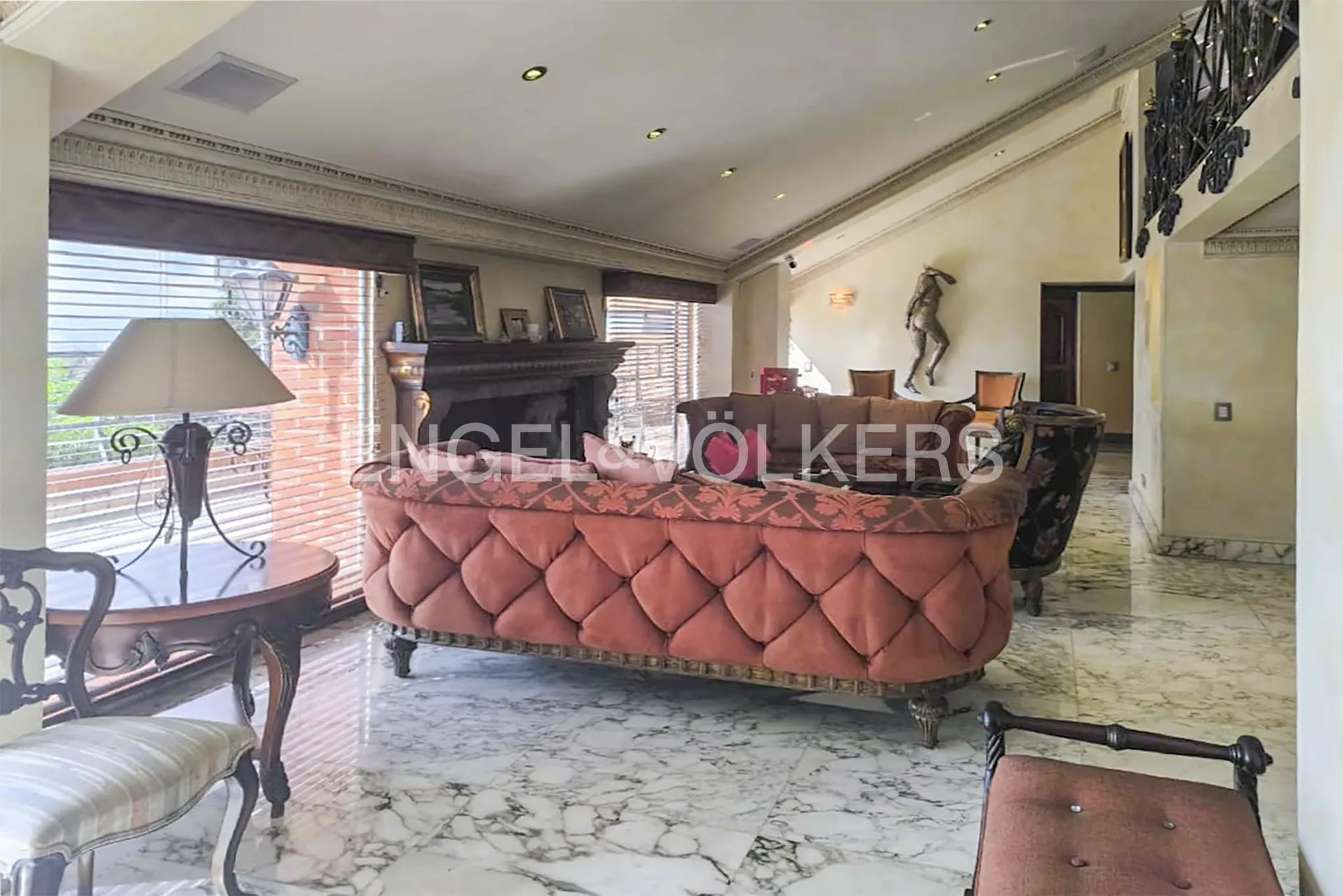 Apartamento en venta en Los Rosales, Bogotá · foto 2 de 20