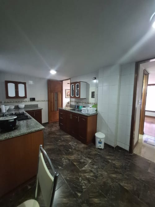 Apartamento de 3 alcobas en venta en Santa Barbara, Bogotá, 145 m² · foto 8 de 24