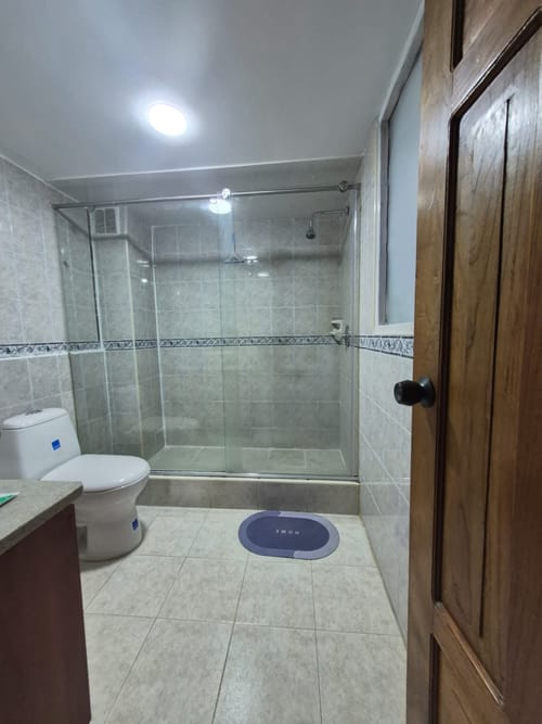 Apartamento de 3 alcobas en venta en Santa Barbara, Bogotá, 145 m² · foto 18 de 24