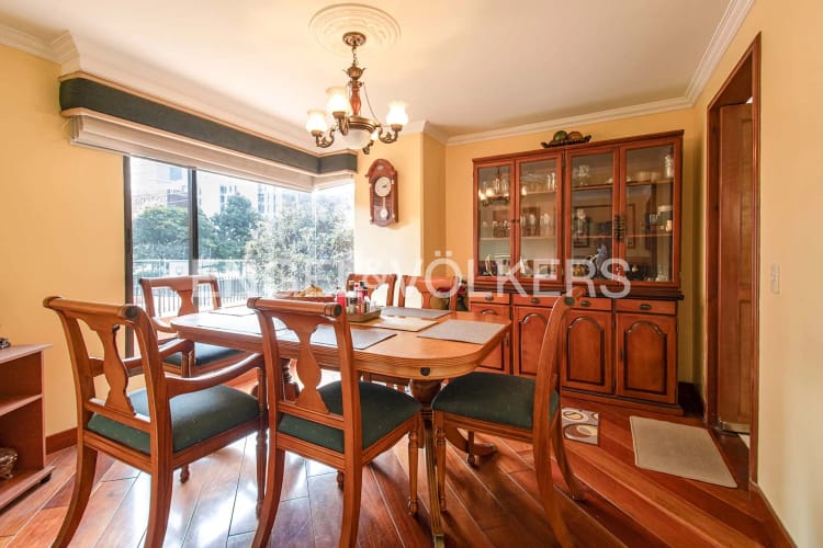 Apartamento de 3 alcobas en venta en Recodo Del Country, Bogotá, 141 m² · foto 5 de 19