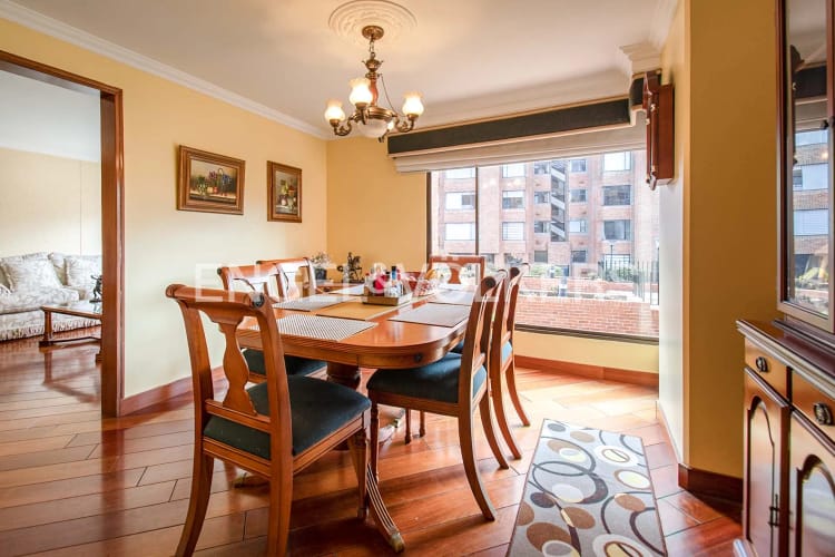 Apartamento de 3 alcobas en venta en Recodo Del Country, Bogotá, 141 m² · foto 3 de 19