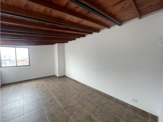 Apartamento de 3 alcobas en arriendo en Lorena, Medellín, 240 m² · foto 22 de 22