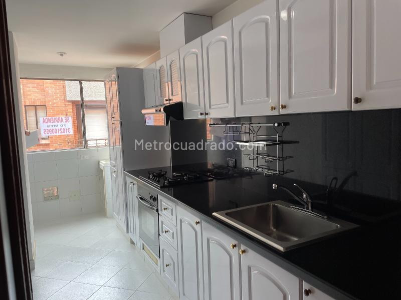 Apartamento en venta en San Patricio, Bogotá · foto 6 de 8