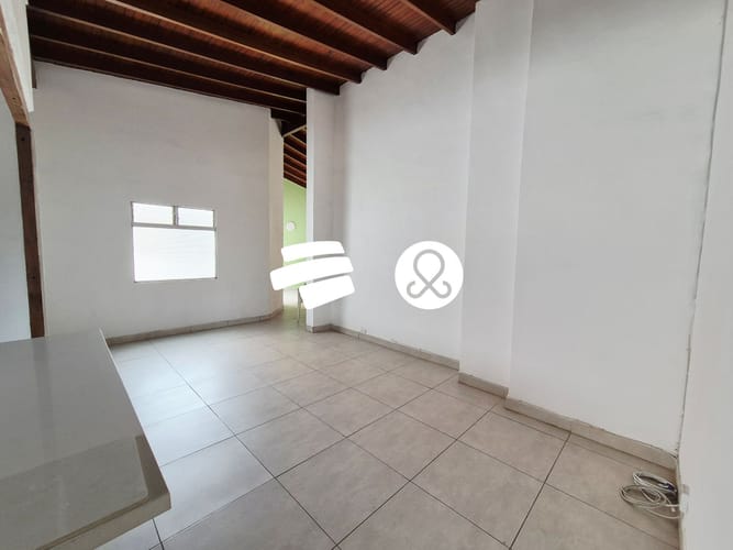 Apartamento de 5 alcobas en venta en Laureles, Medellín, 145 m² · foto 5 de 23