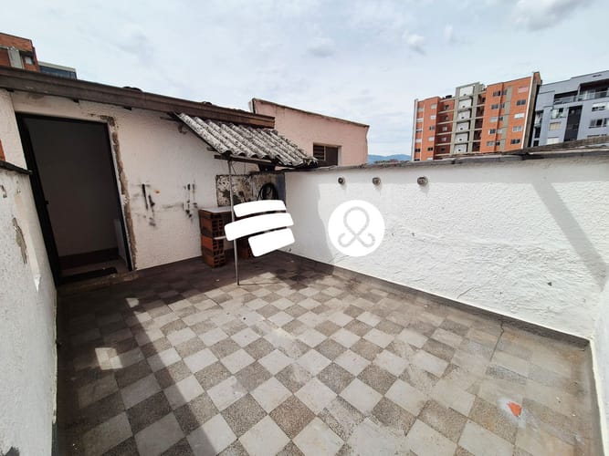 Apartamento de 5 alcobas en venta en Laureles, Medellín, 145 m² · foto 22 de 23