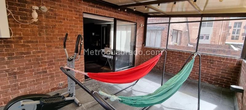 Casa de 4 alcobas en venta en San Patricio, Bogotá, 296 m² · foto 14 de 17