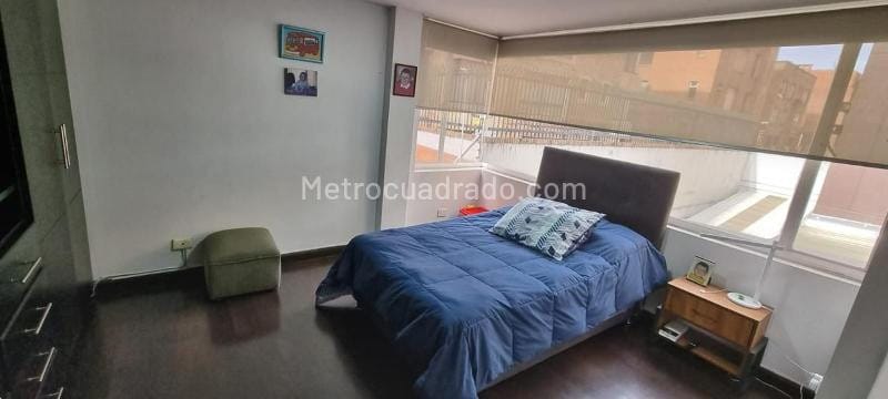 Casa de 4 alcobas en venta en San Patricio, Bogotá, 296 m² · foto 16 de 17