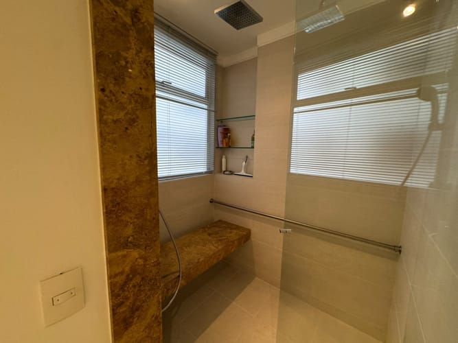 Apartamento de 3 alcobas en venta en Chico Norte, Bogotá, 200 m² · foto 20 de 23