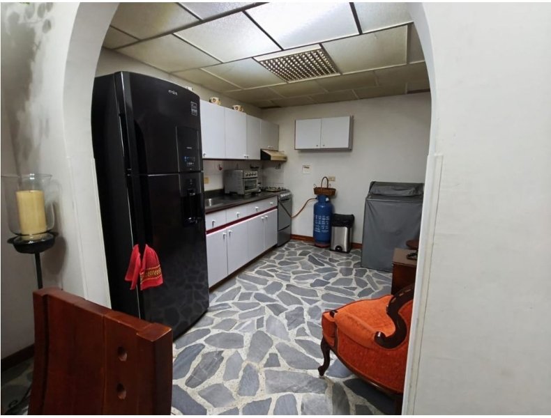 Casa de 3 alcobas en venta en La Magnolia, Envigado, 90 m² · foto 2 de 12