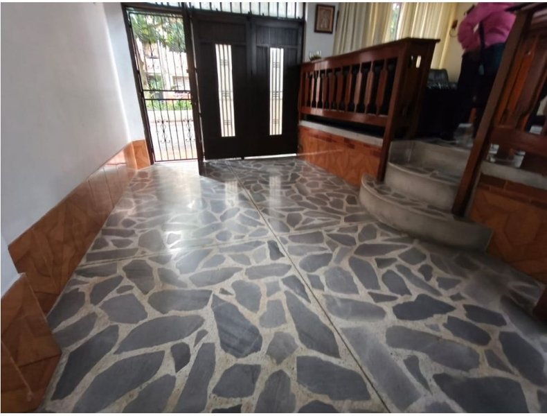 Casa de 3 alcobas en venta en La Magnolia, Envigado, 90 m² · foto 5 de 12