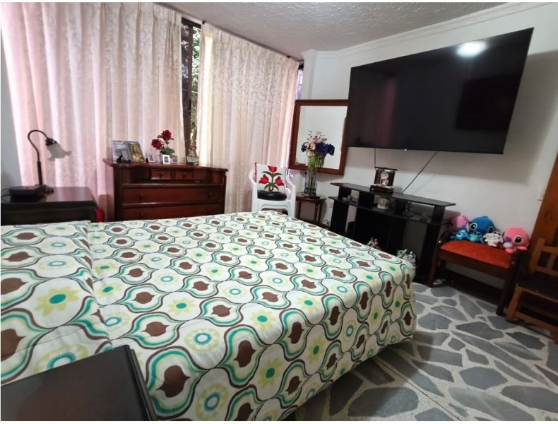 Casa de 3 alcobas en venta en La Magnolia, Envigado, 90 m² · foto 8 de 12