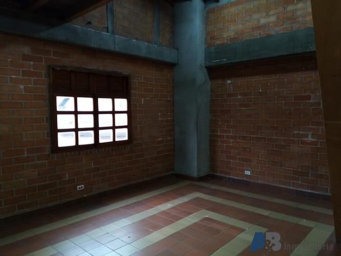 Oficina en arriendo en Guayaquil, Medellín, 33 m² · foto 7 de 15