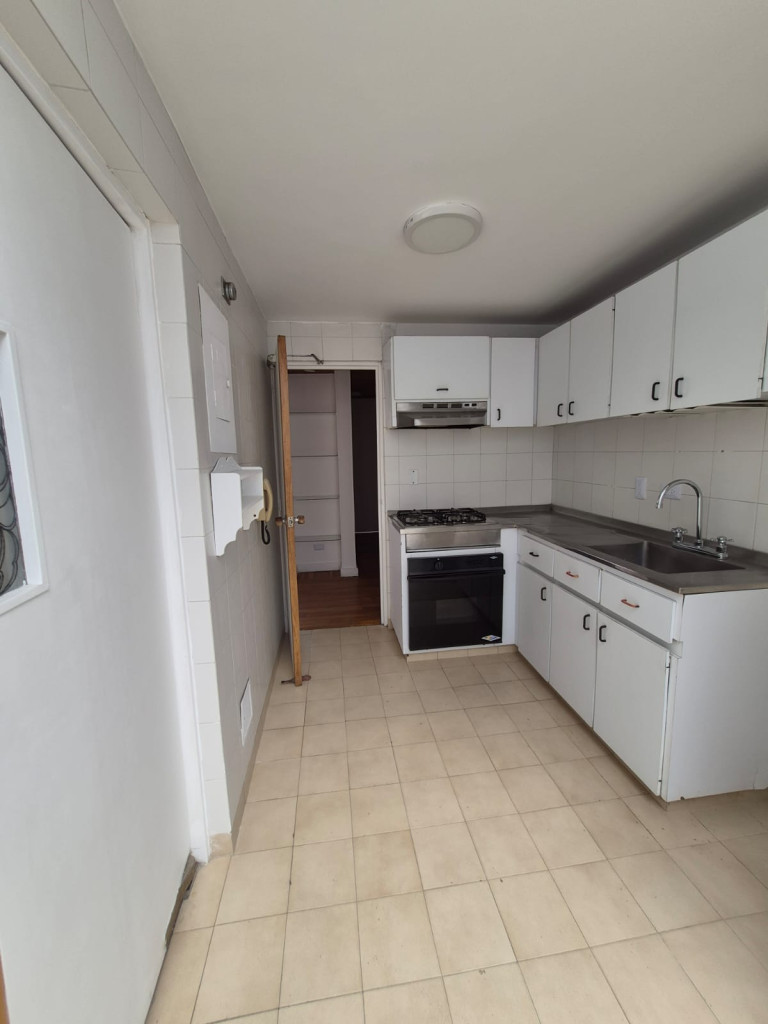 Apartamento en venta en Cedritos, Bogotá · foto 9 de 24