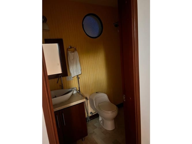 Casa de 4 alcobas en venta en Los Alpes, Pereira, 300 m² · foto 11 de 24