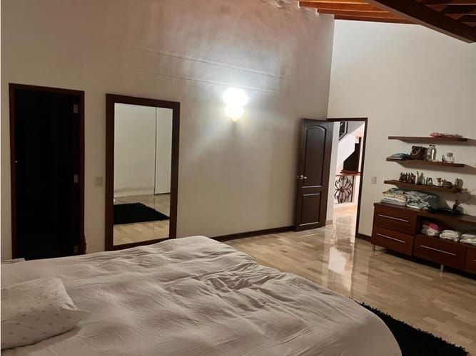 Casa de 4 alcobas en venta en Los Alpes, Pereira, 300 m² · foto 15 de 24