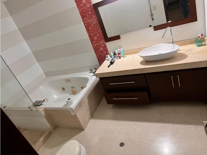 Casa de 4 alcobas en venta en Los Alpes, Pereira, 300 m² · foto 18 de 24