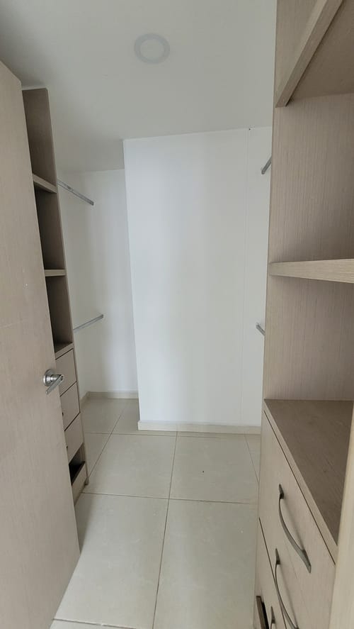 Apartamento de 3 alcobas en venta en Antonia Santos Centro, Bucaramanga, 85 m² · foto 10 de 15