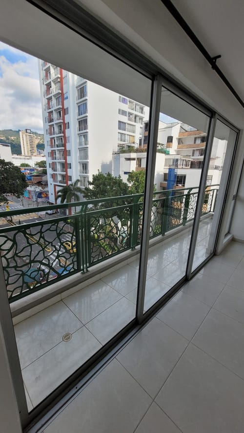 Apartamento de 3 alcobas en venta en Antonia Santos Centro, Bucaramanga, 85 m² · foto 3 de 15