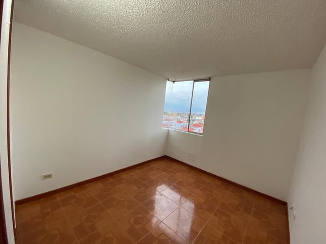 Apartamento de 3 alcobas en venta en Plaza De Las Américas, Bogotá, 60 m² · foto 7 de 16
