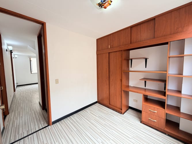 Casa en venta en Club De Los Lagartos, Bogotá · foto 8 de 24
