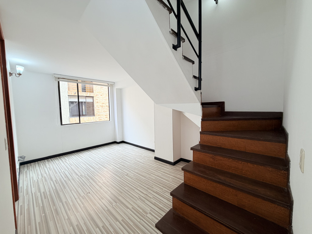 Casa en venta en Club De Los Lagartos, Bogotá · foto 9 de 24