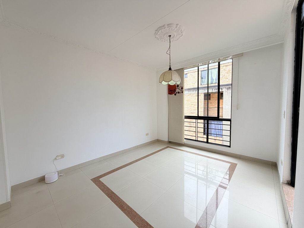 Casa en venta en Club De Los Lagartos, Bogotá · foto 16 de 24