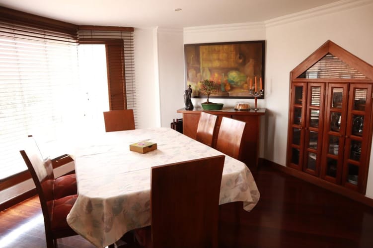 Apartamento de 3 alcobas en venta en La Calleja, Bogotá, 150 m² · foto 2 de 19