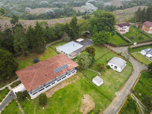 Casa en arriendo en Tribunas Corcega, Pereira · foto 3 de 6