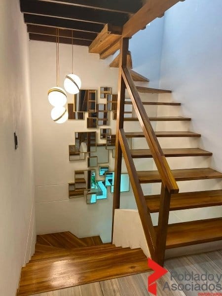 Casa de 5 alcobas en venta en El Poblado, Medellín, 395 m² · foto 6 de 24