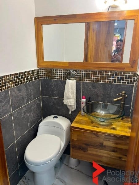 Casa de 5 alcobas en venta en El Poblado, Medellín, 395 m² · foto 15 de 24
