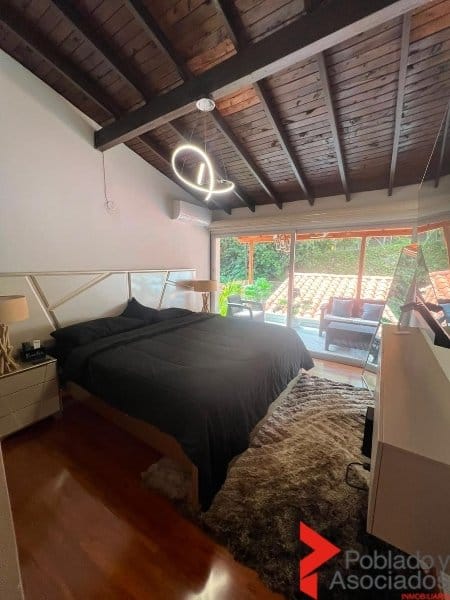 Casa de 5 alcobas en venta en El Poblado, Medellín, 395 m² · foto 16 de 24