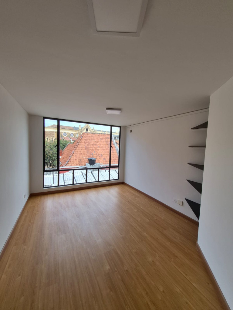 Apartamento en venta en Chapinero Central, Bogotá · foto 3 de 21
