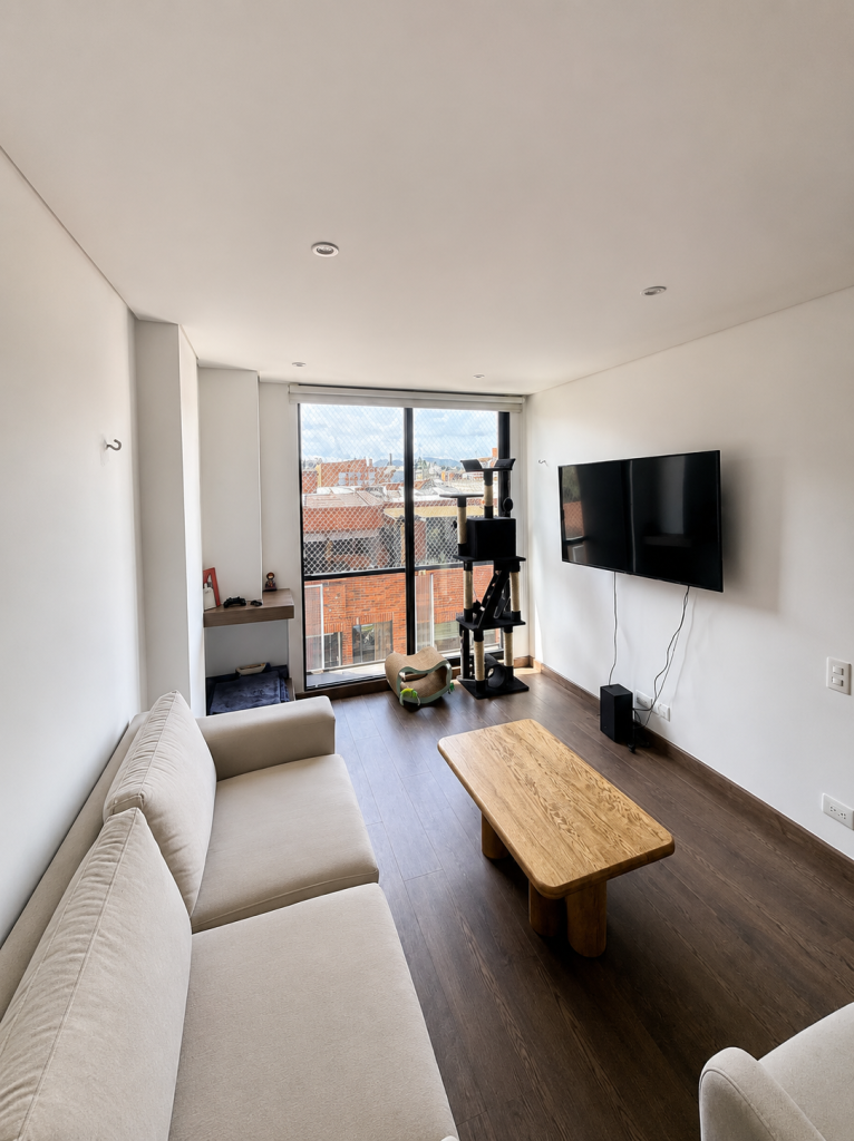 Apartamento en venta en Santa Barbara Occidental, Bogotá · foto 2 de 23