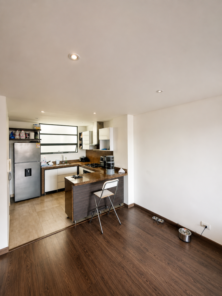 Apartamento en venta en Santa Barbara Occidental, Bogotá · foto 11 de 23