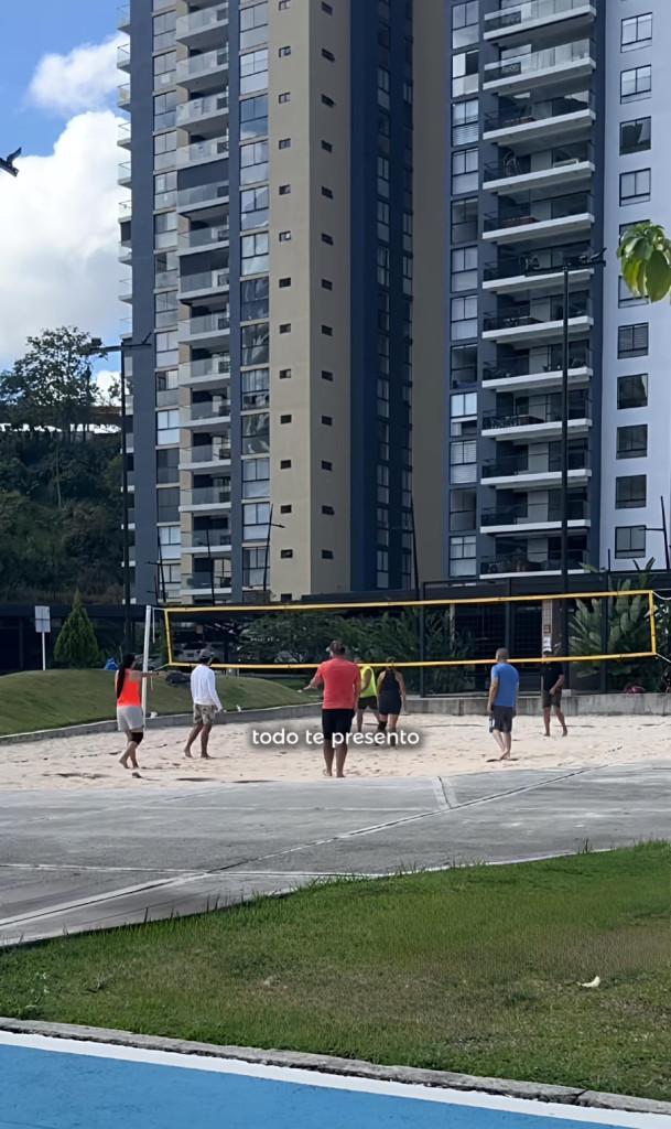 Apartamento en venta en Sector Galeria Central, Pereira · foto 10 de 15