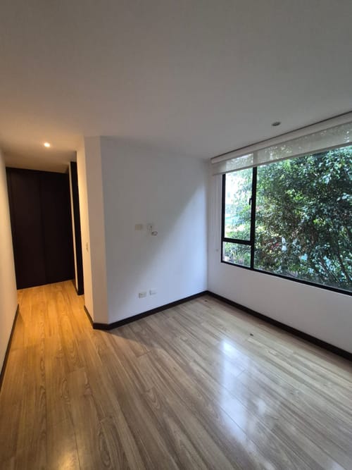 Apartamento de 3 alcobas en venta en Santa Barbara, Bogotá, 128 m² · foto 13 de 24