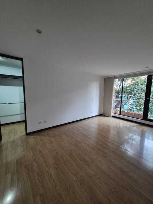 Apartamento de 3 alcobas en venta en Santa Barbara, Bogotá, 128 m² · foto 21 de 24