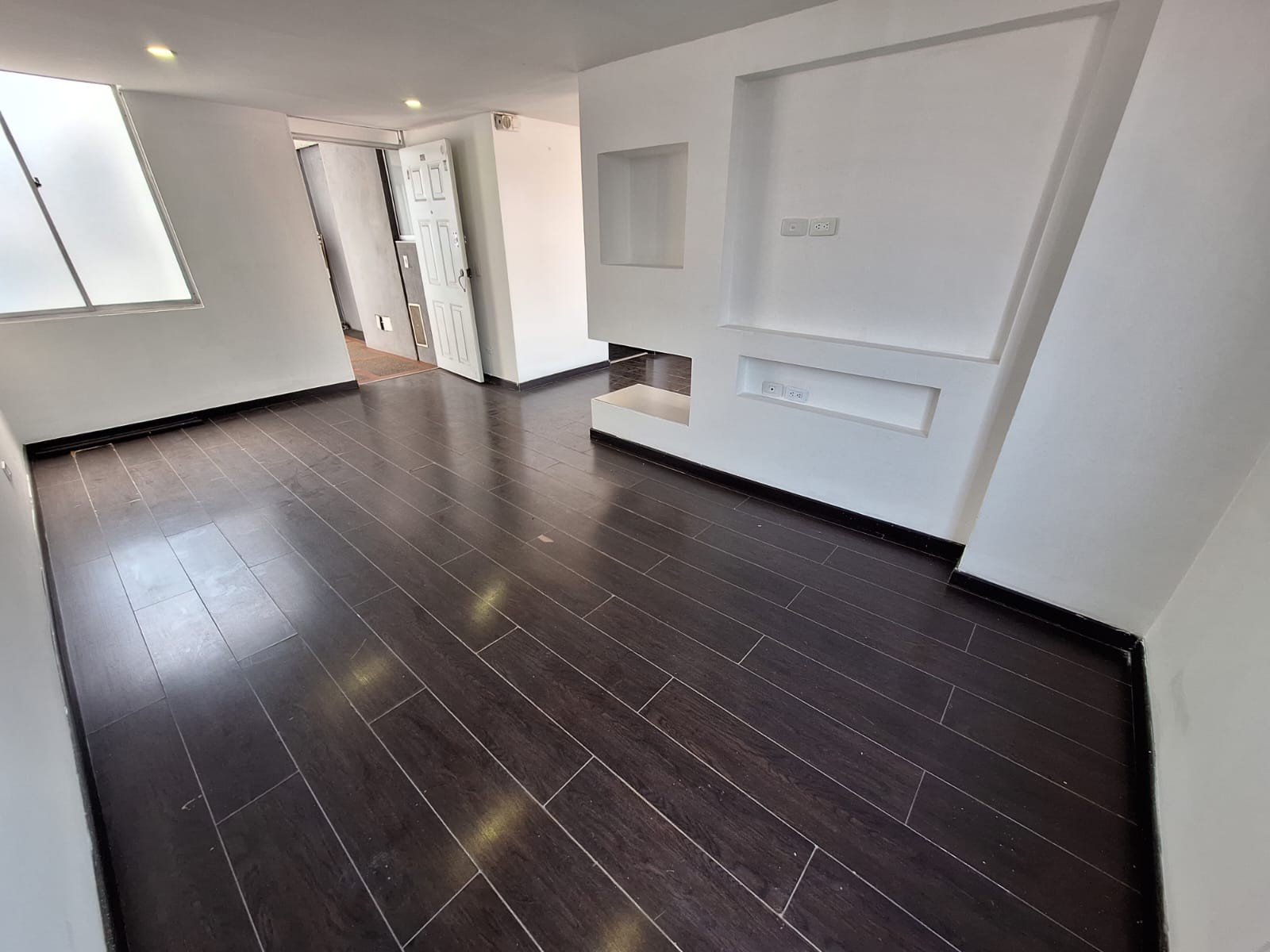Apartamento en venta en Timiza, Bogotá · foto 2 de 24