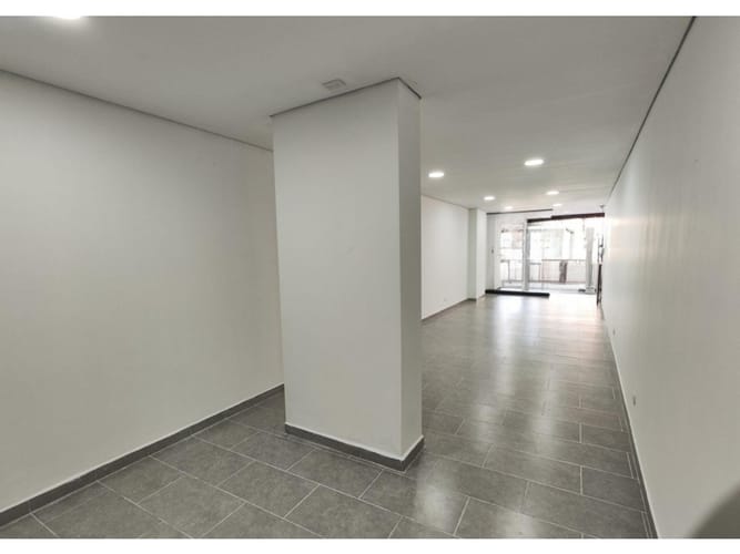 Local en arriendo en Belen La Palma, Medellín, 50 m² · foto 2 de 6