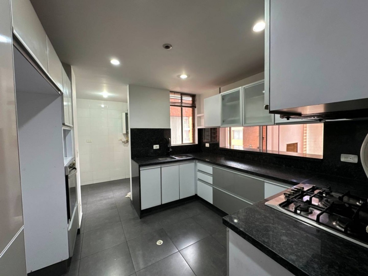 Apartamento en venta en Ciudad Salitre, Bogotá · foto 5 de 24