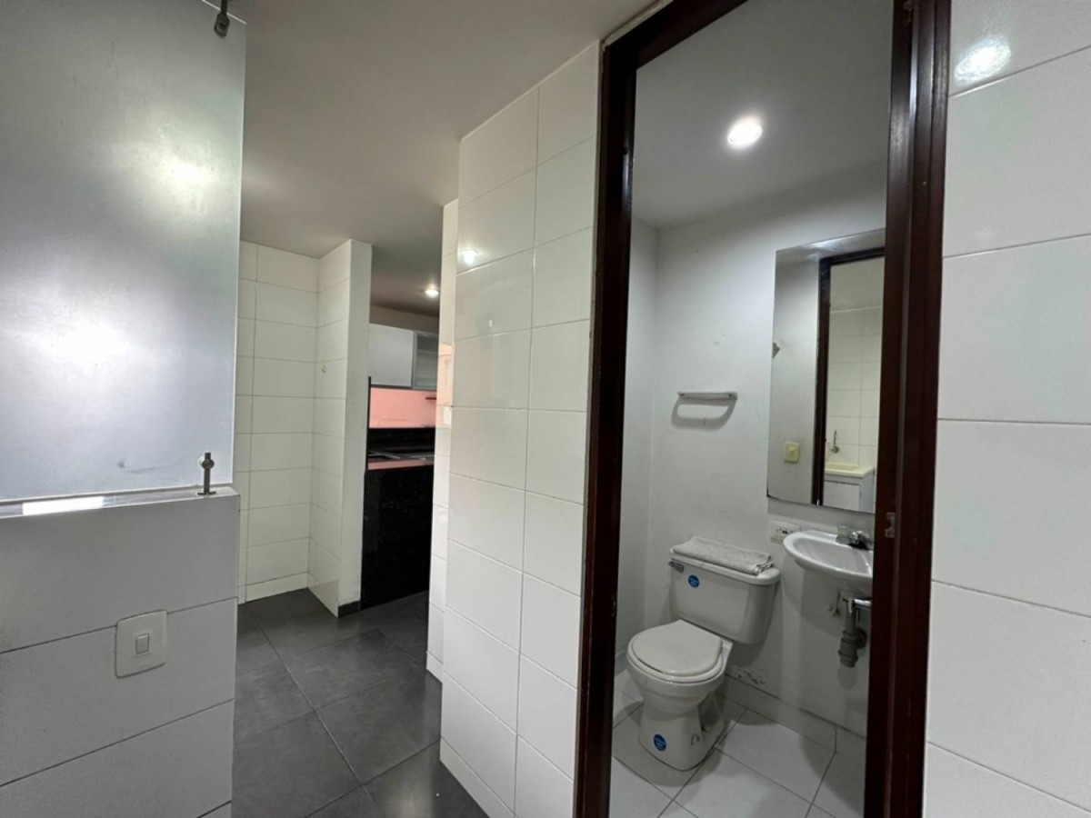 Apartamento en venta en Ciudad Salitre, Bogotá · foto 8 de 24